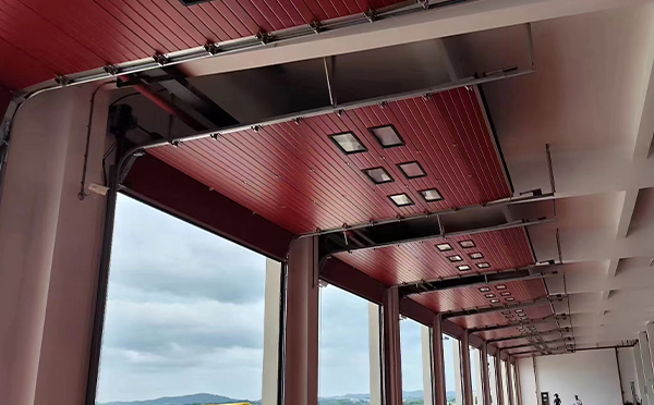 昆玉工业翻板门