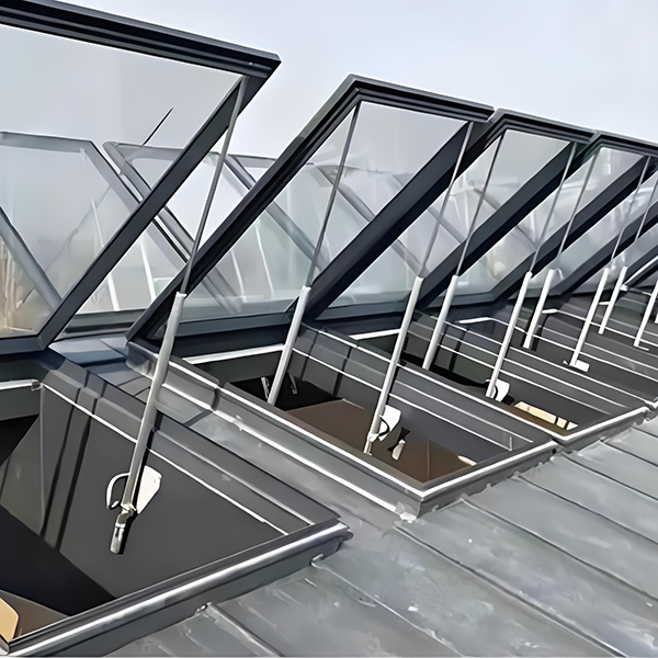 消防昆玉排烟窗