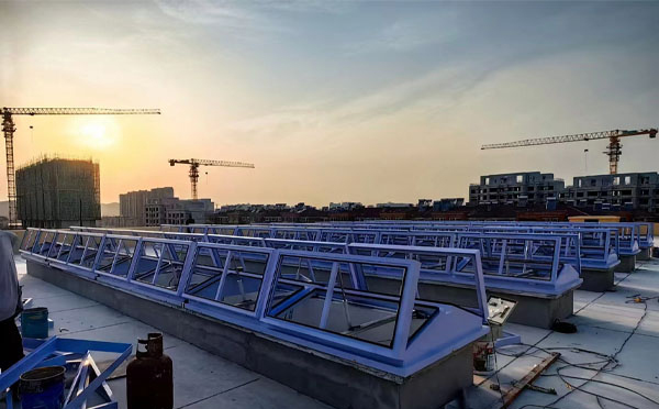 昆玉消防排烟窗工作原理