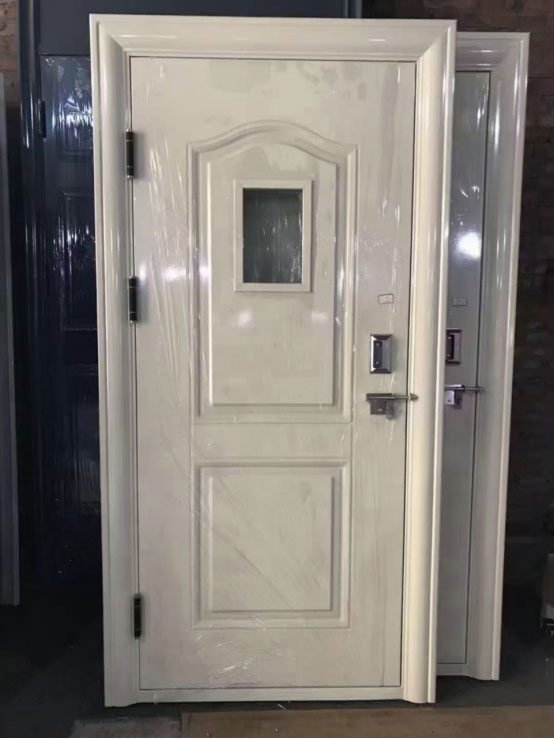 昆玉学校教室门