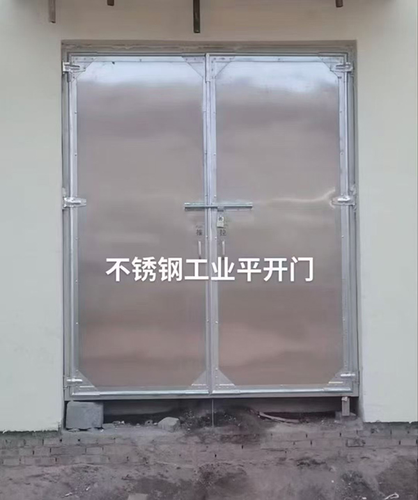 不锈钢昆玉工业平开门在现代工业场景中的应用实践