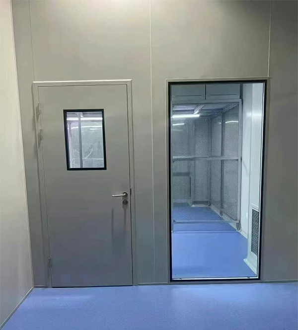 学校教学楼完成昆玉防火门标准化安装 学校教学楼完成昆玉防火门标准化安装